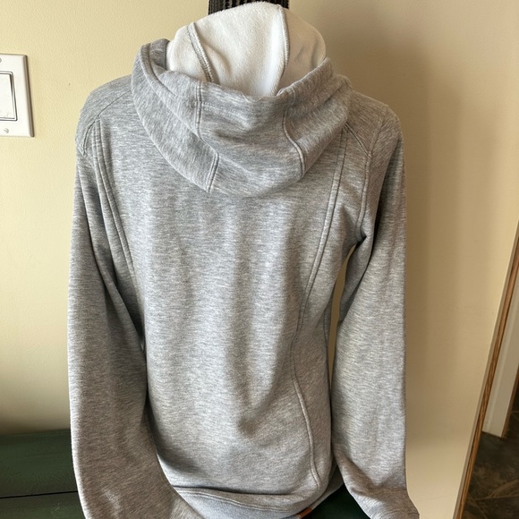 Roxy Ladies size Medium Hoodie - Picture 3 of 4